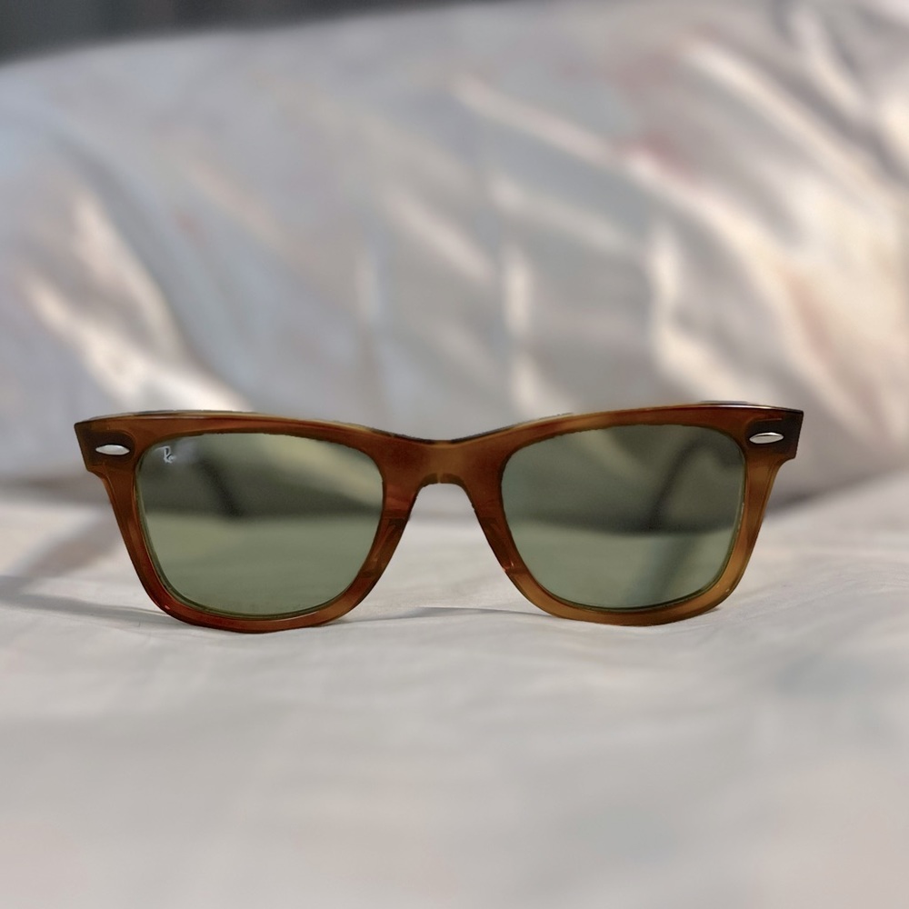 🛑SOLD🛑 Like new! RayBan Wayfarer